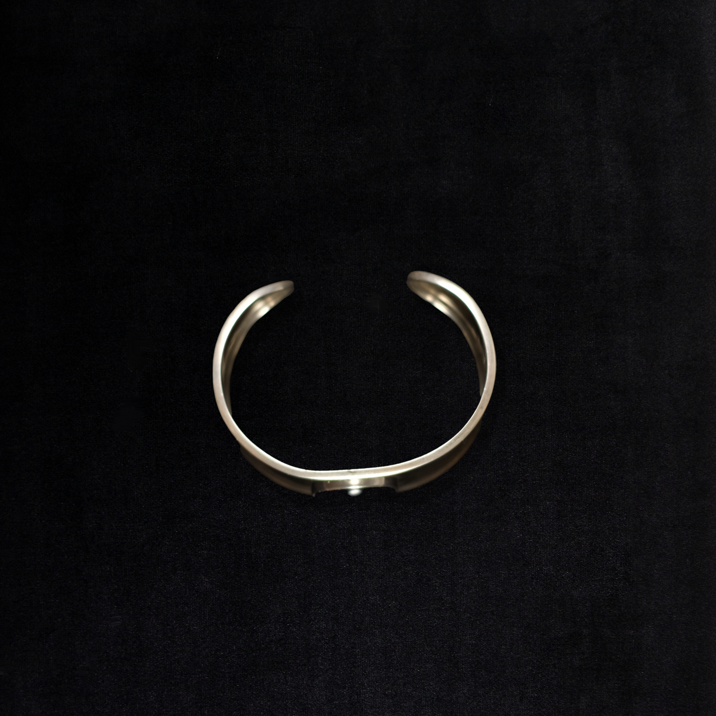 Vintage Sterling Silver Modernist Onyx Cuff Bracelet