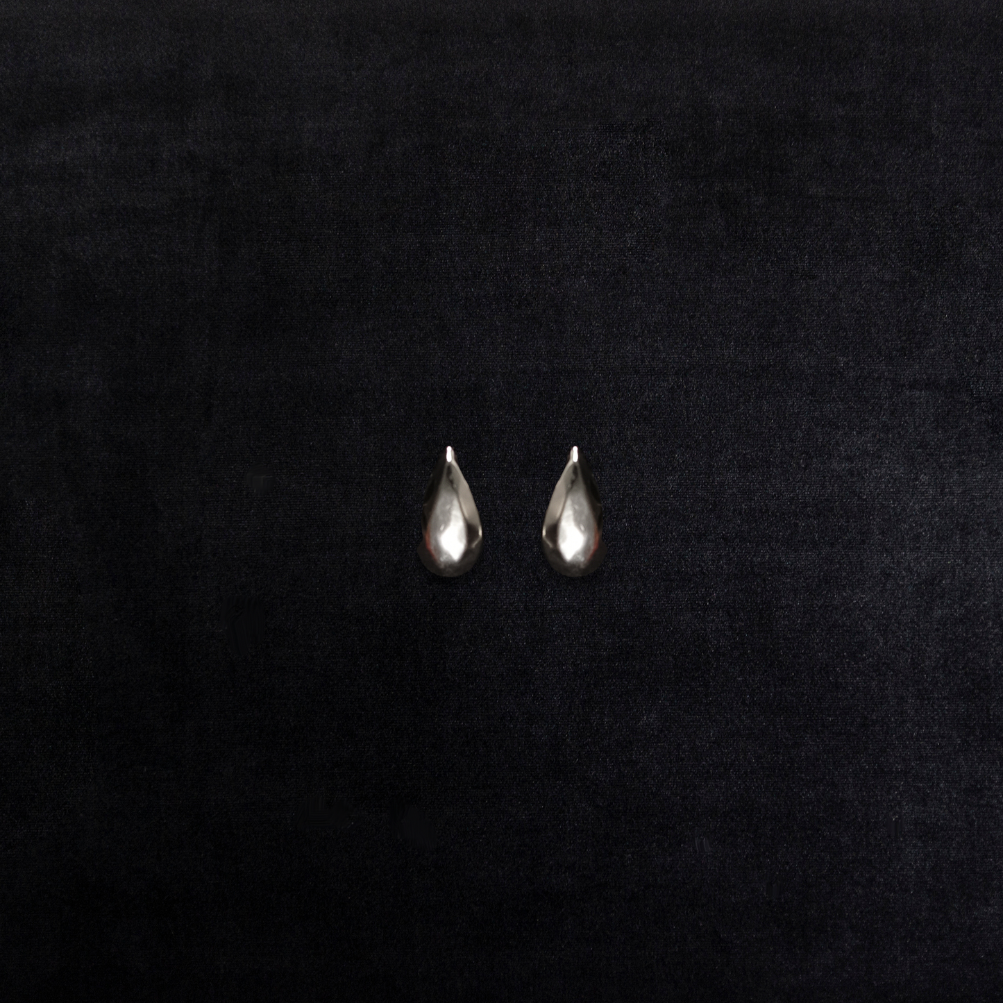 Vintage Sterling Silver Teardrop Stud Earrings