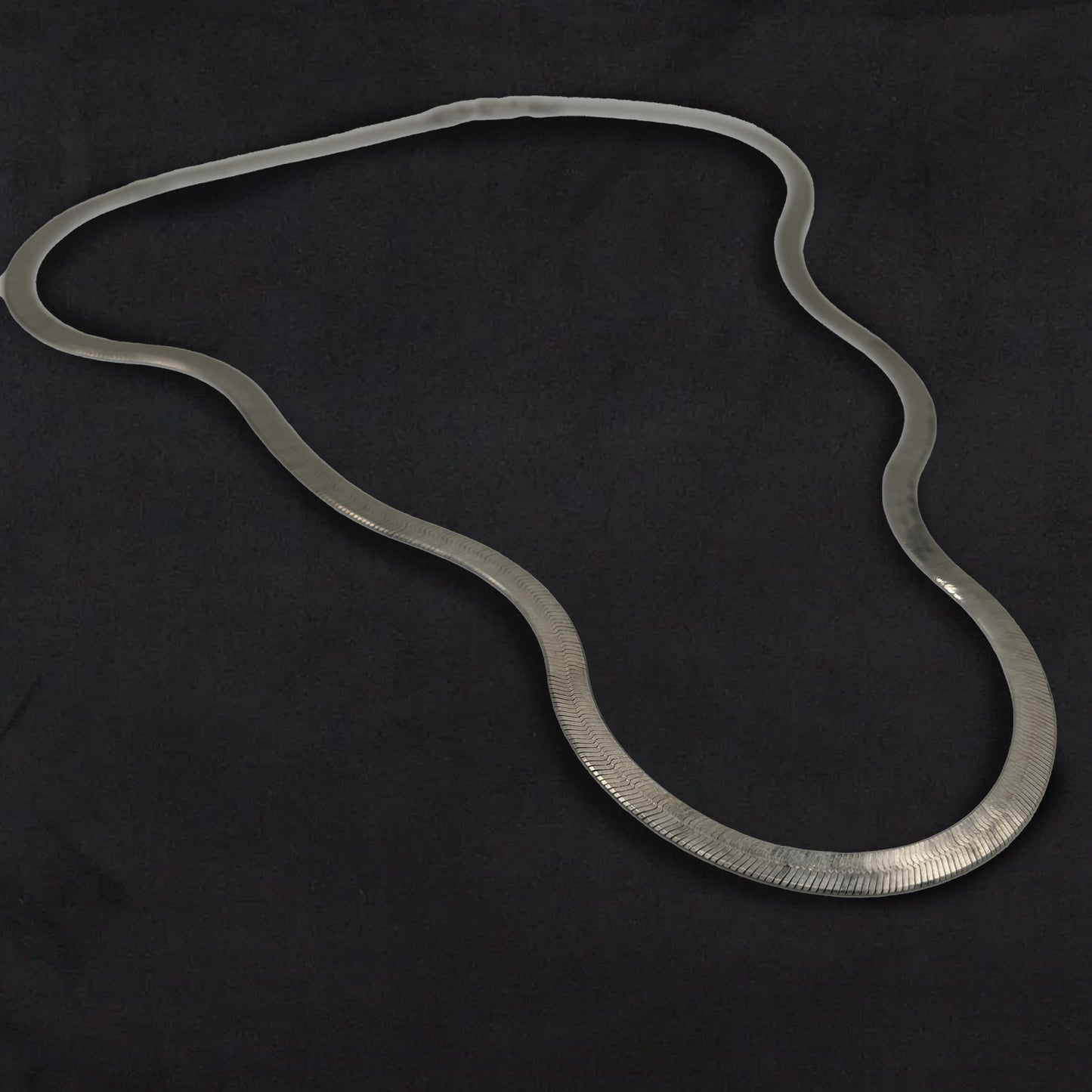 Vintage Silver Liquid Herringbone Necklace