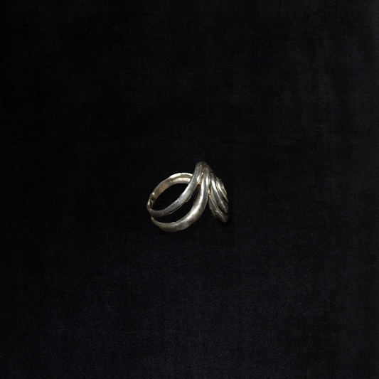 Vintage Sterling Silver Swirl Ring